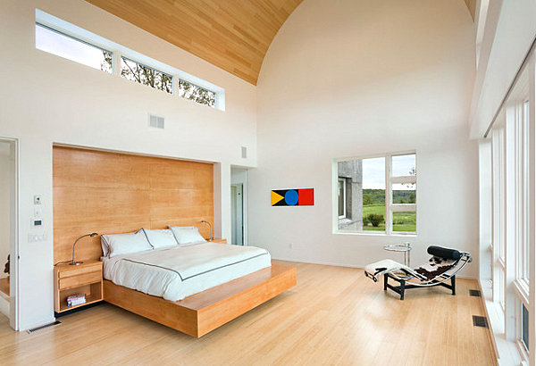 wall-mounted-nightstands-in-light-wood