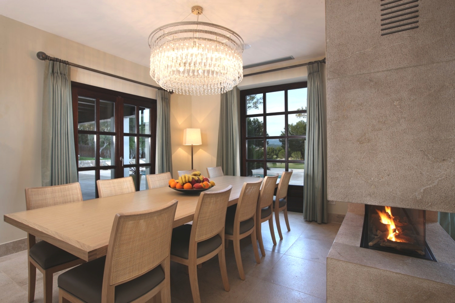 santa-ponsa-villa-by-curve-interior-design