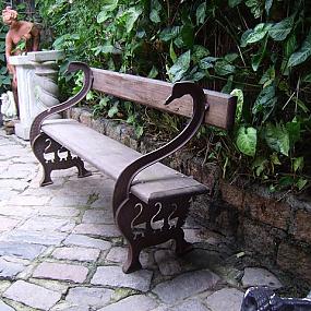 bench-in-the-garden-08