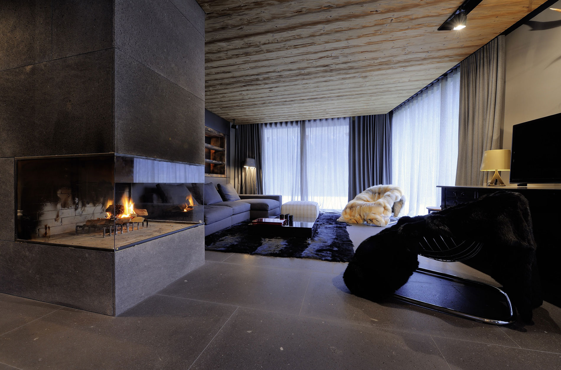 chalet-canelle-by-east-west-real-estate-international-02