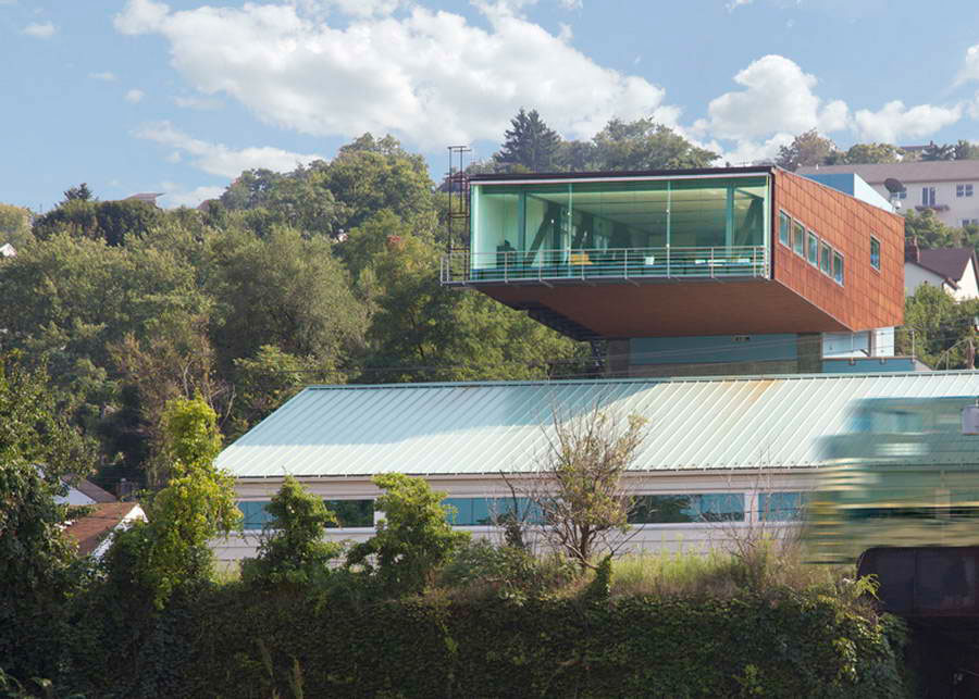 Интерьер загородного дома Emerald Art Glass House от FISHER ARCHitecture, Питтсбург, США