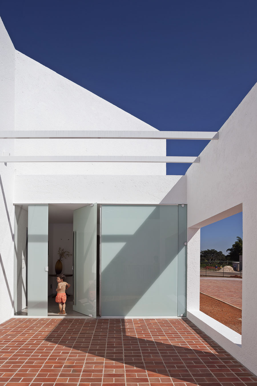 Коттедж Migliari Guimarães House, Бразилия