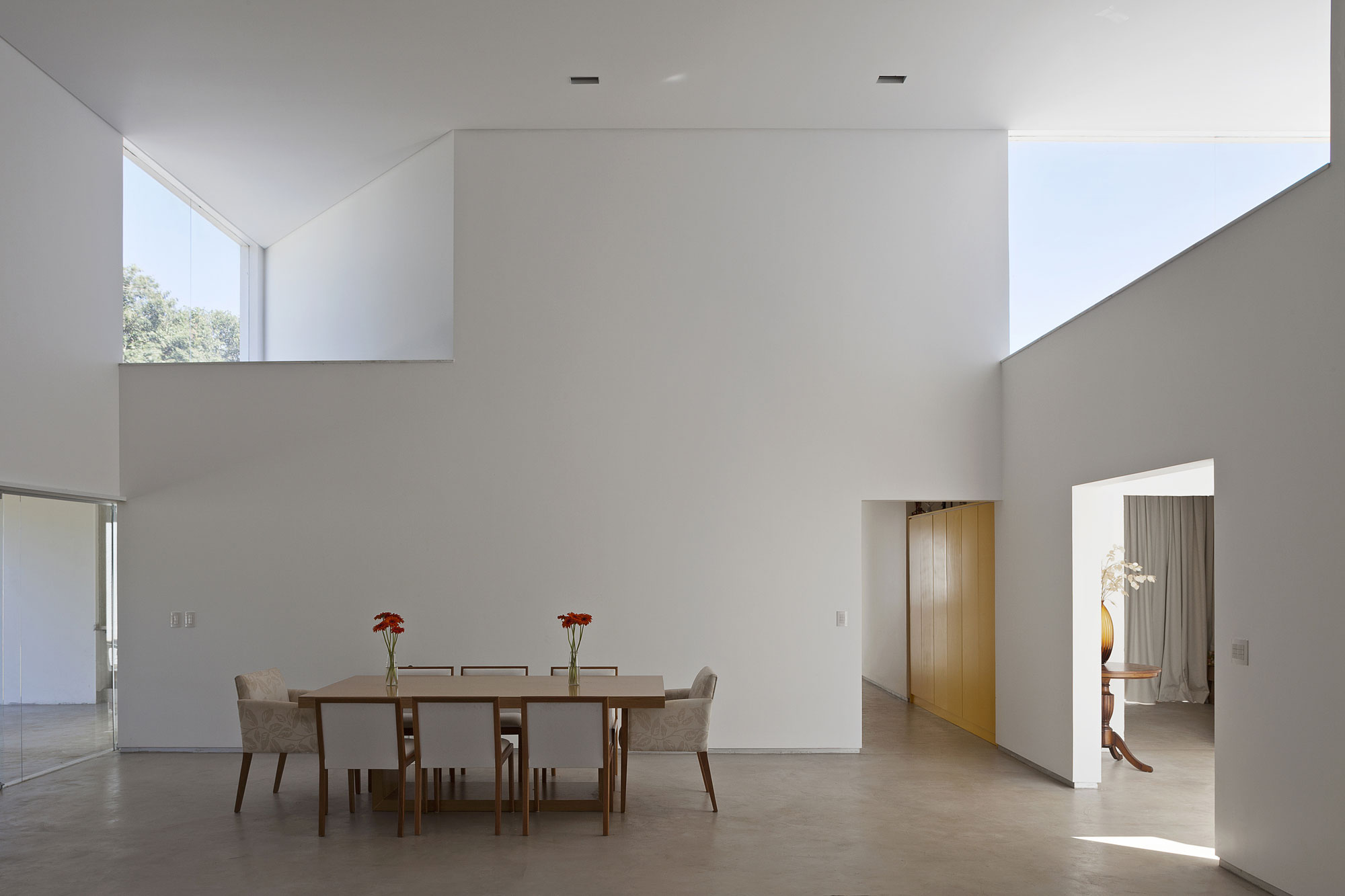 Коттедж Migliari Guimarães House, Бразилия