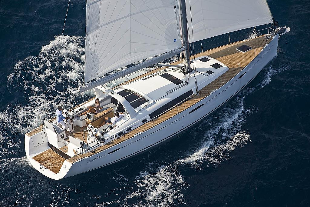 beneteau-oceanis-58