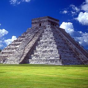 maya pyramid-01