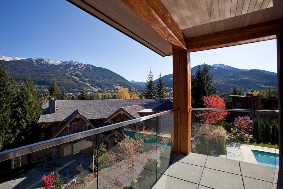 luxury-property-in-whistler-for-sale-16