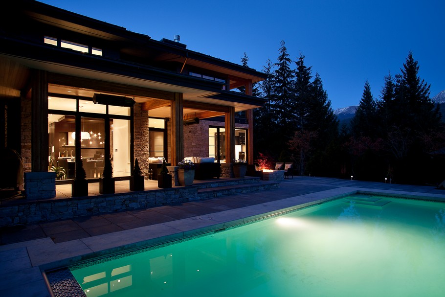 luxury-property-in-whistler-for-sale-28