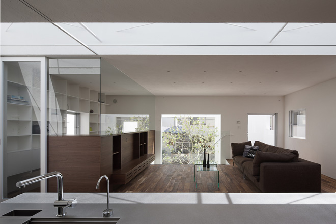 1frame-house-in-hiroshima-07