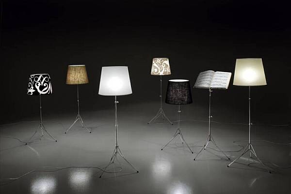 baby-gilda-reading-lamp-by-pallucco