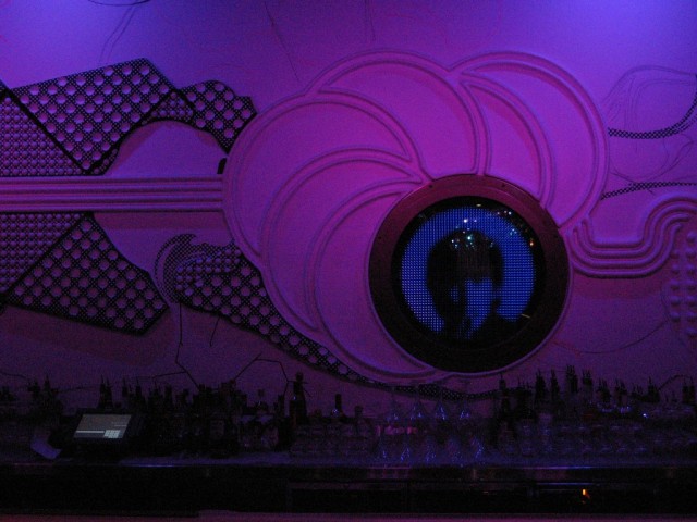 bar-design-revolution-lounge-09