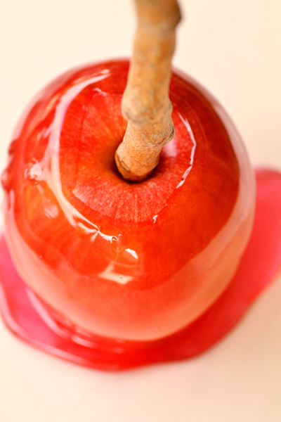 how-to-make-candy-apples-diy-favors-11