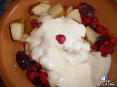 Салат фруктовый