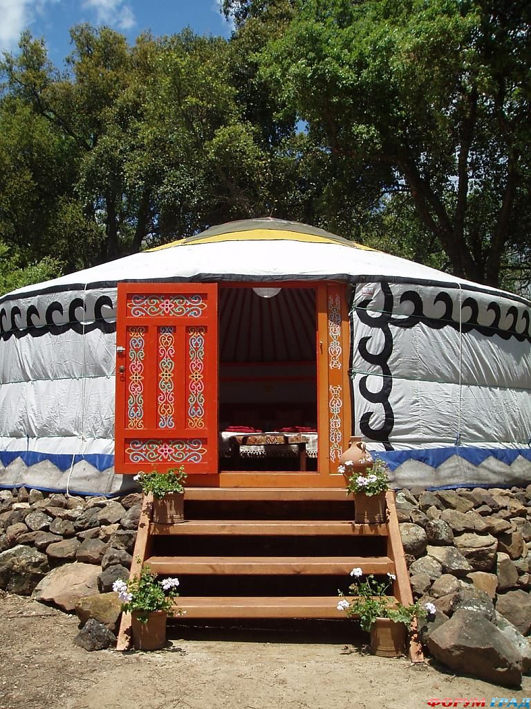 Отель The Hoopoe Yurt Hotel