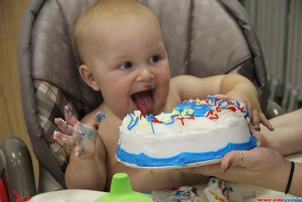 first-birthday-cake-joy-217
