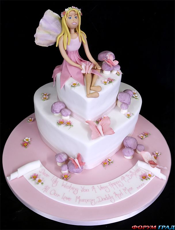002456 stacked heart cakes with sugar-paste fairy model