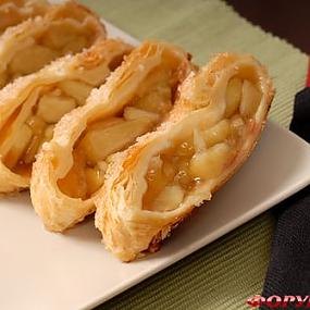 Apple strudel