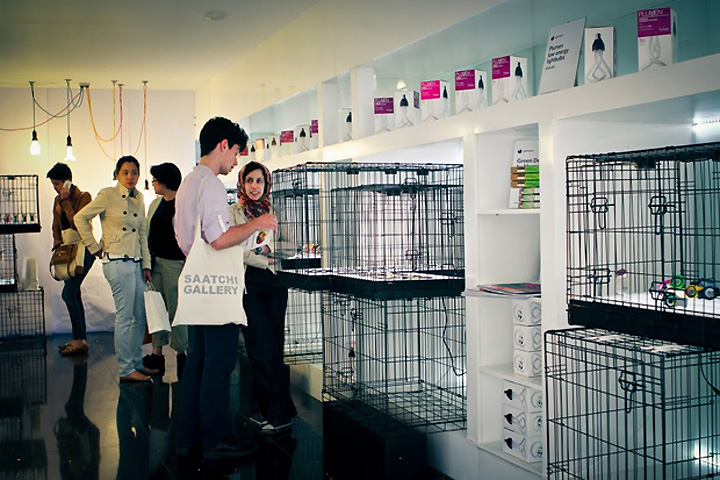 dezeen-watch-pop-up-store-london-002