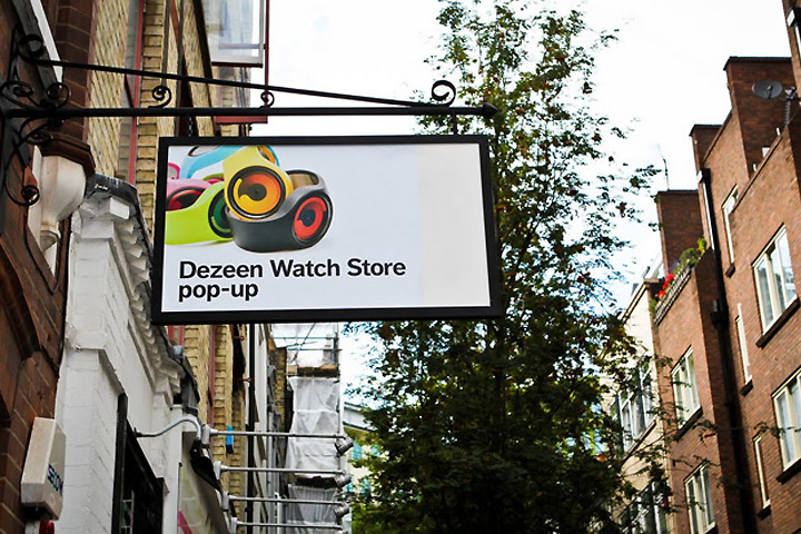 dezeen-watch-pop-up-store-london-012