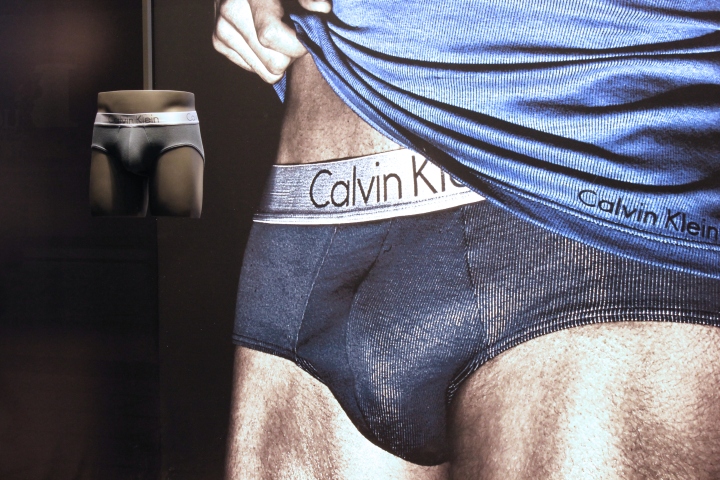 calvin-klein-windows-005