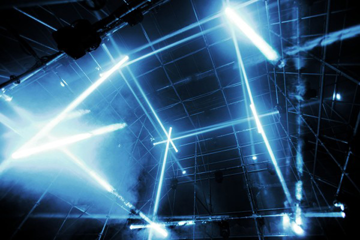 hyper-cube-installation-08