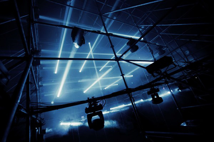 hyper-cube-installation-09