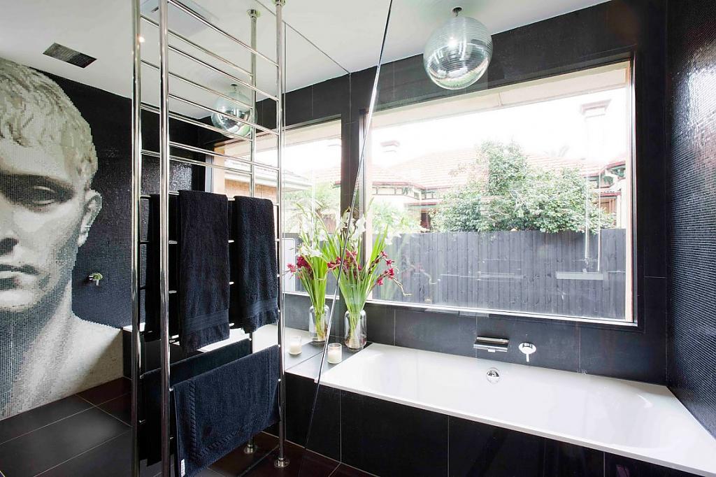 a-modern-seamless-bathroom-12