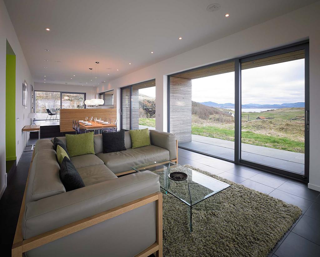 tigh-port-na-long-10