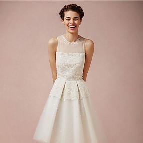 stunning-rehearsal-dinner-dresses-24