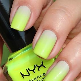 ways-to-rock-neon-nails-05