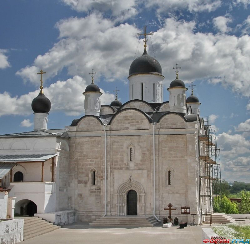 Владычный женский монастырь
