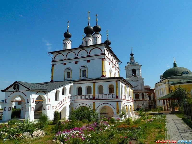 Белопесоцкий монастырь