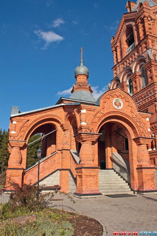 Церковь Воздвижения Креста Господня