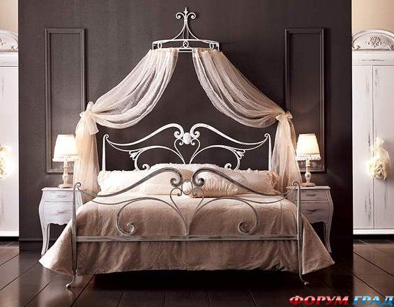 Кровать с балдахином