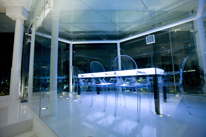 sky-on-the-5th-fine-dining-04