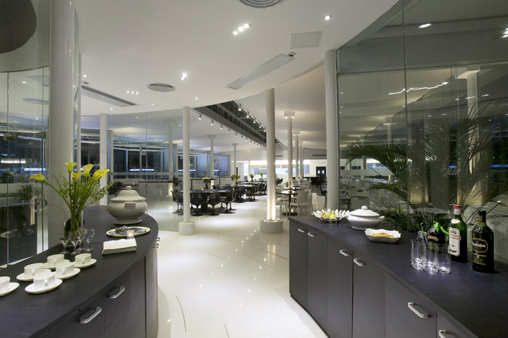 sky-on-the-5th-fine-dining-12