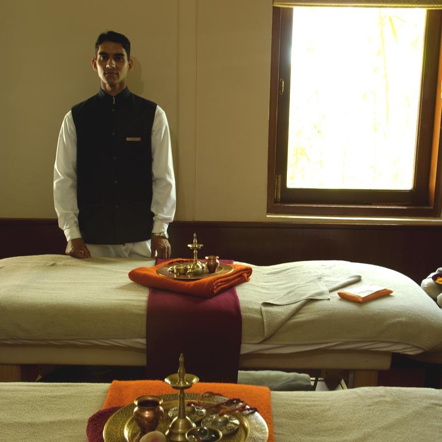 ananda-in-the-himalayas-india-03