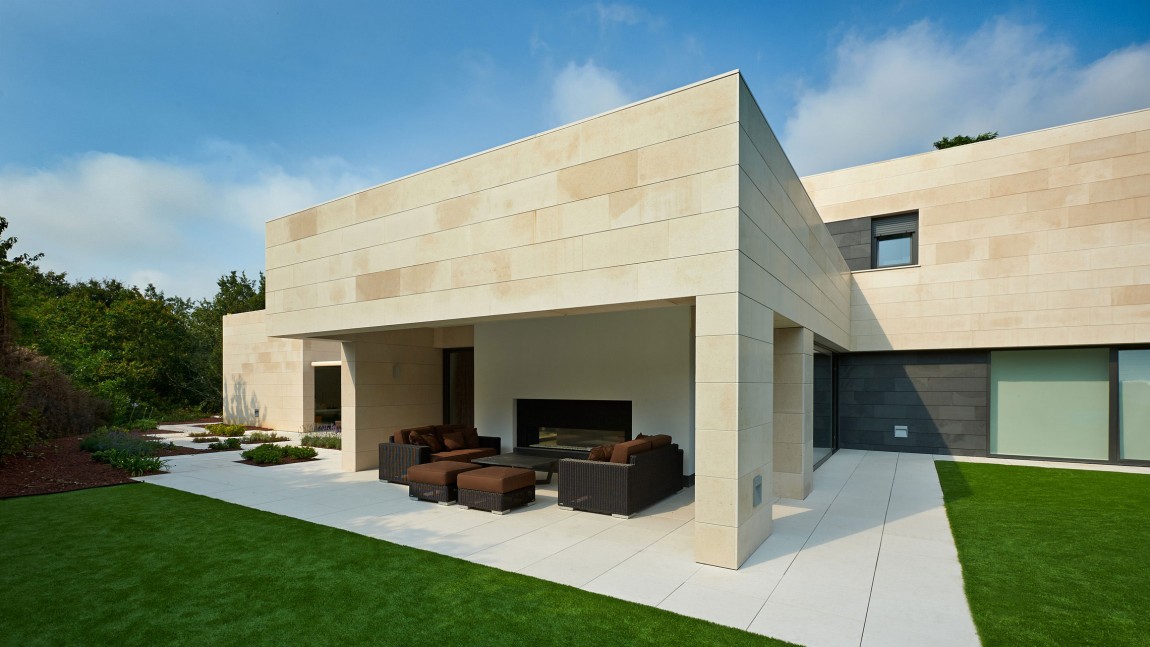 Уютный семейный дом Casa Bilbaína в Бильбао от Foraster Arquitectos