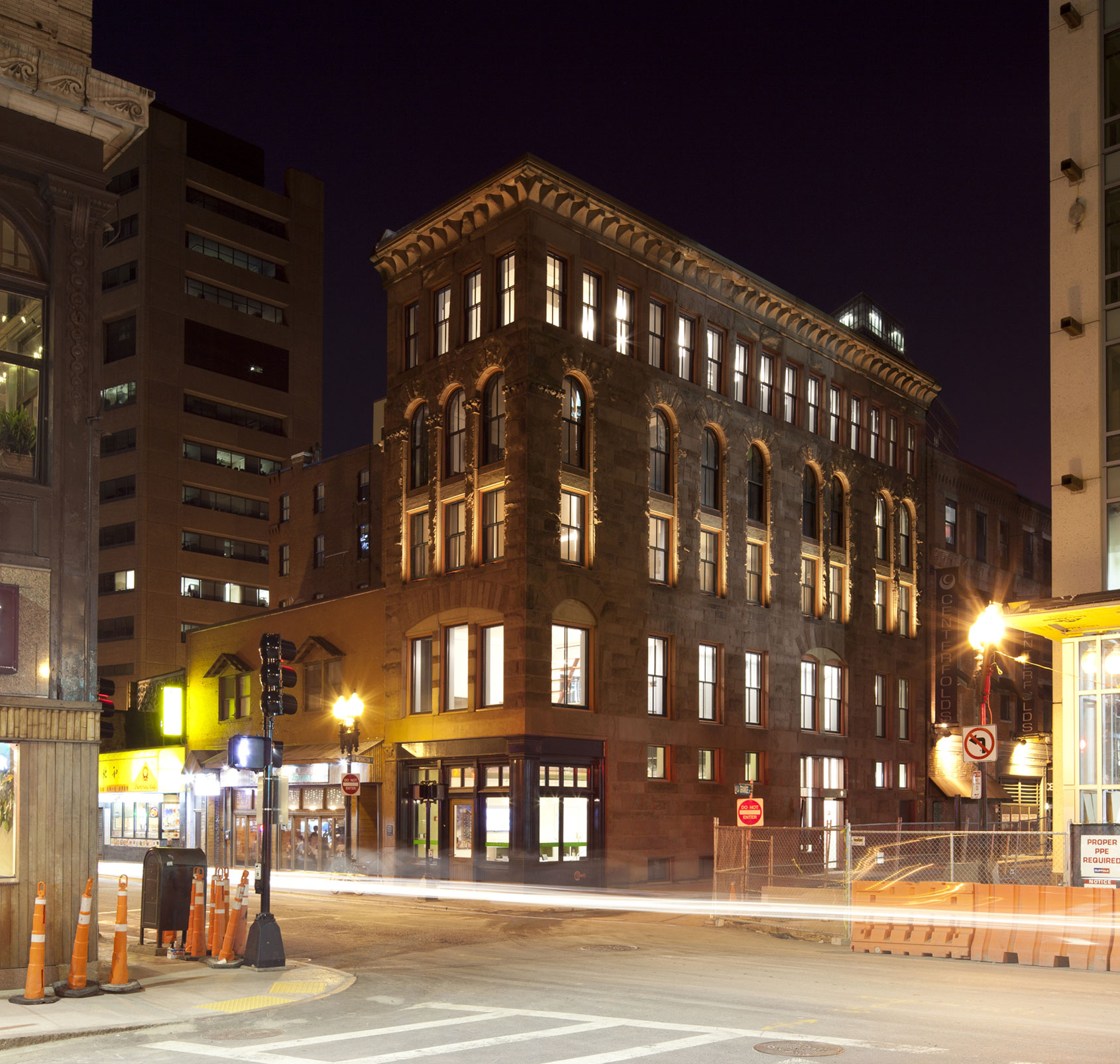 Интерьер квартиры в комплексе Hayden Building, США