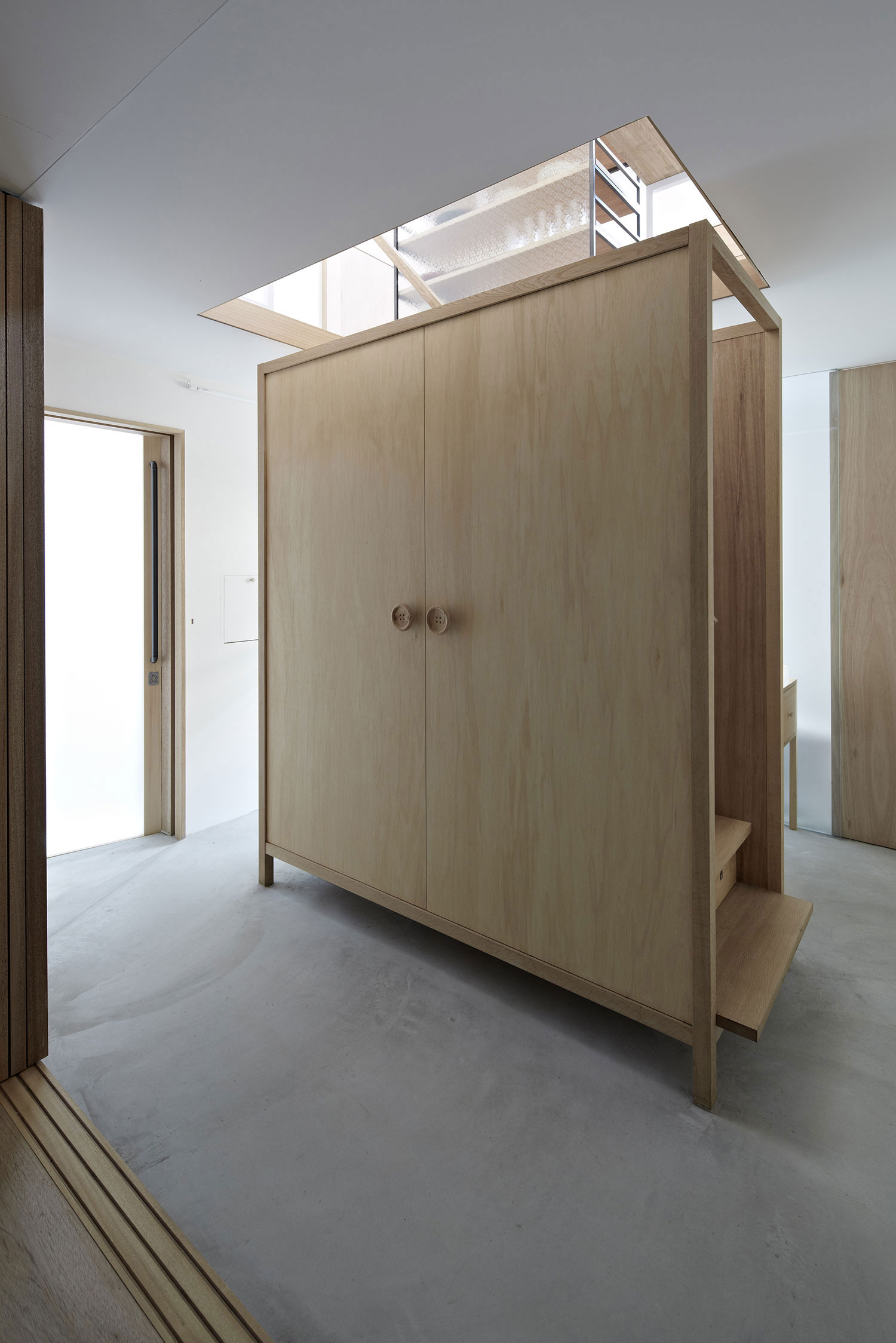 house-by-tato-architects-01