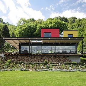 interior-modern-family-house-02