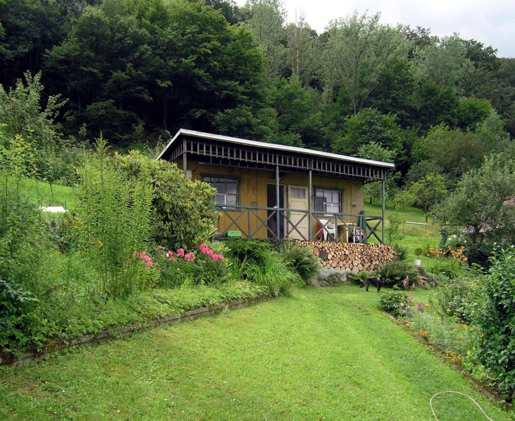 interior-modern-family-house-04