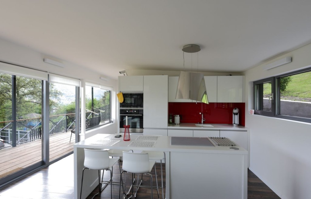 interior-modern-family-house-09