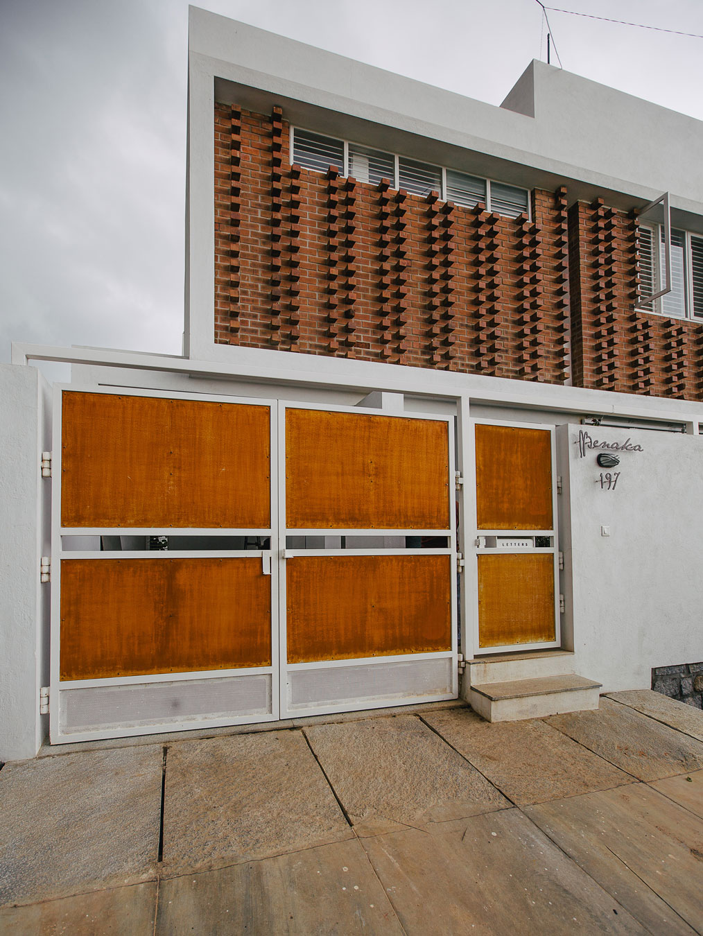 lateral-house-by-gaurav-roy-choudhury-05