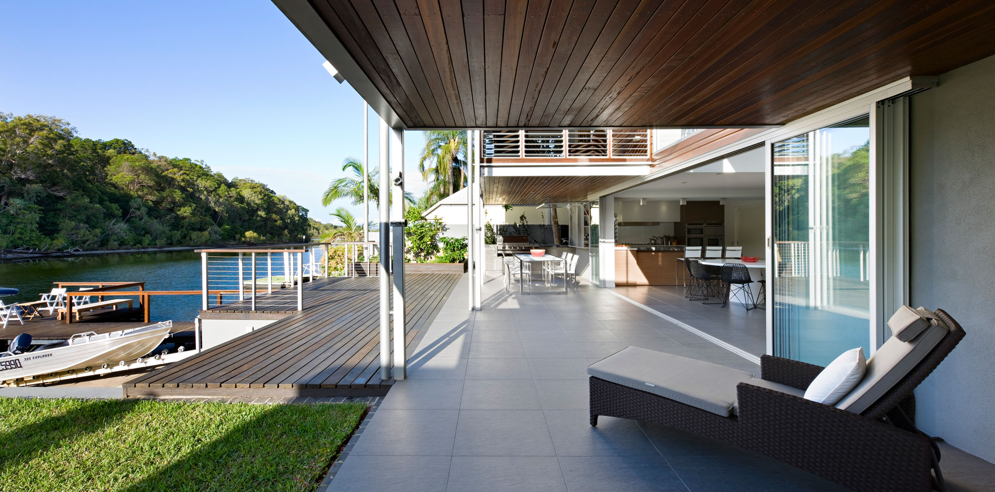 noosa-sound-house-by-bark-design-architects-02