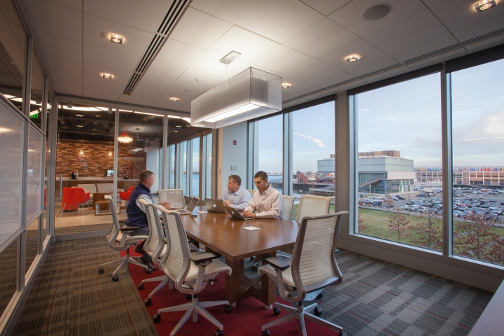 t3-advisors-workspace-02