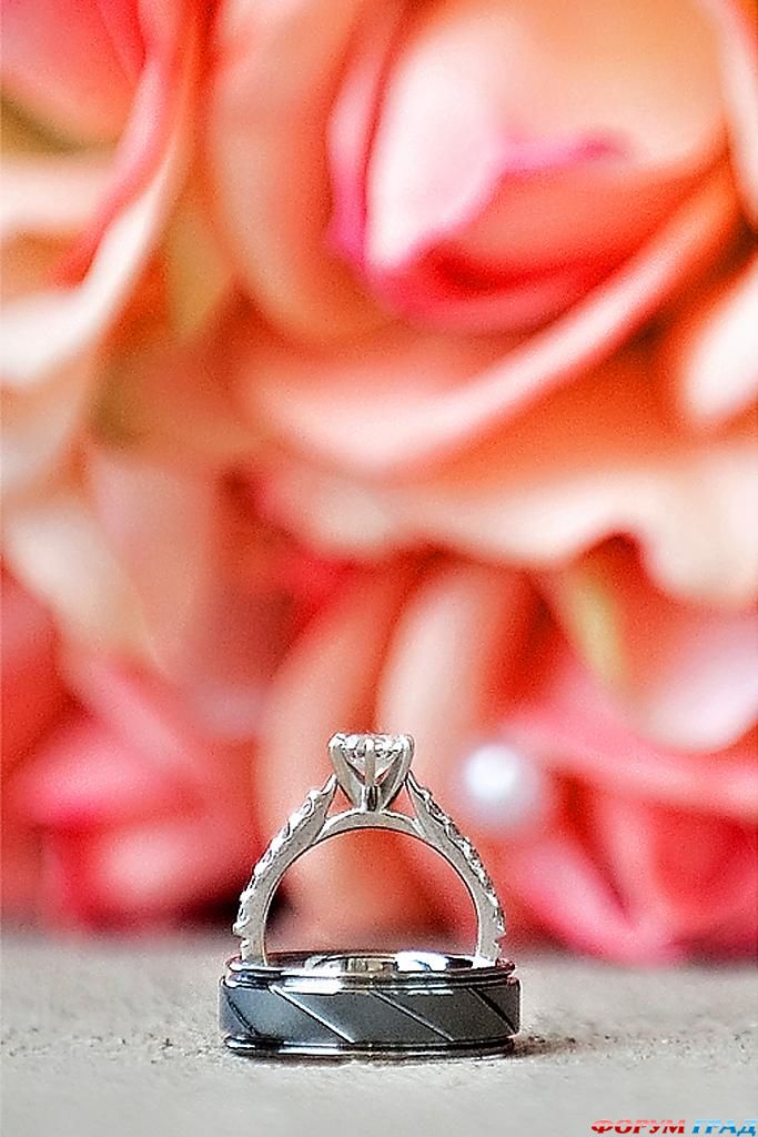 ring-and-flowers-105