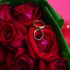 ring-and-flowers-107