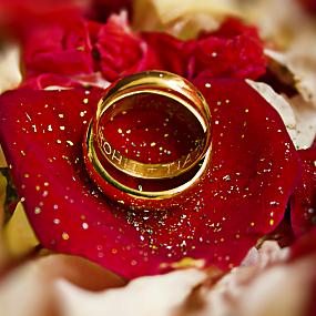 ring-and-flowers-114