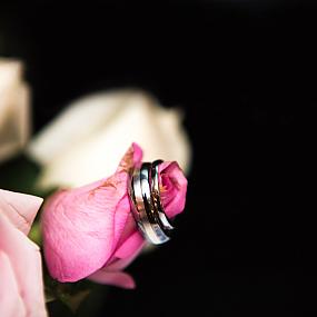 ring-and-flowers-78