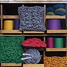 hand-knitted-furnishings-melanie-porter-08